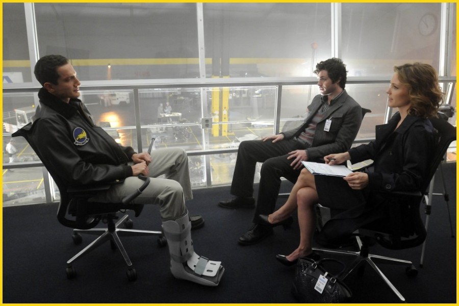 Agent Dardis (Anthony Ruivivar), Eli Loker (Brendan Hines) & Gillian Foster (Kelli Williams)